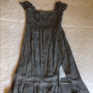 Abercrombie & Fitch black and white gingham check dress with slit
